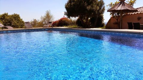 Gite avec piscine en Ardeche